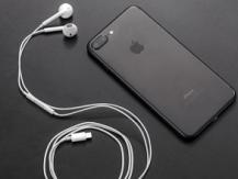 Headphones for iPhone - what you should know