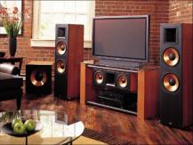The best music centers - victory over the computer in its segment