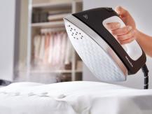 Iron with a vertical steamer: what is it, why and how to make a choice