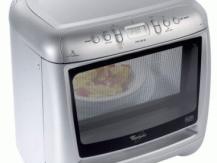Small microwave. Characteristic features of kitchen appliances