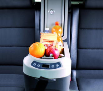 How to choose a car cigarette lighter refrigerator