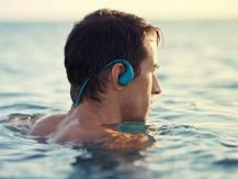 How to choose waterproof headphones
