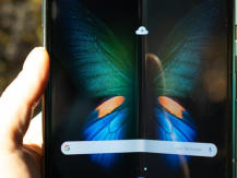 Samsung has fixed problems with the Galaxy Fold flexible smartphone