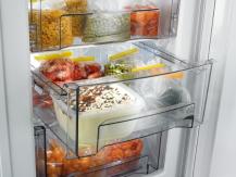 Types of home refrigeration defrosting systems