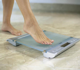 Mechanical or electronic? Find out which floor scales are better