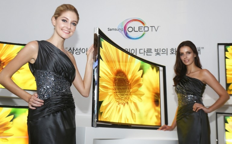 curved OLED TV