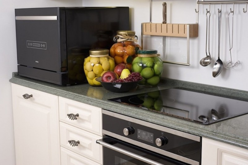 table dishwasher