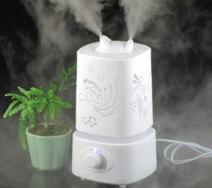 how does an ultrasonic ultrasonic humidifier work