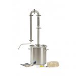 What is a reflux condenser, what functions does it perform