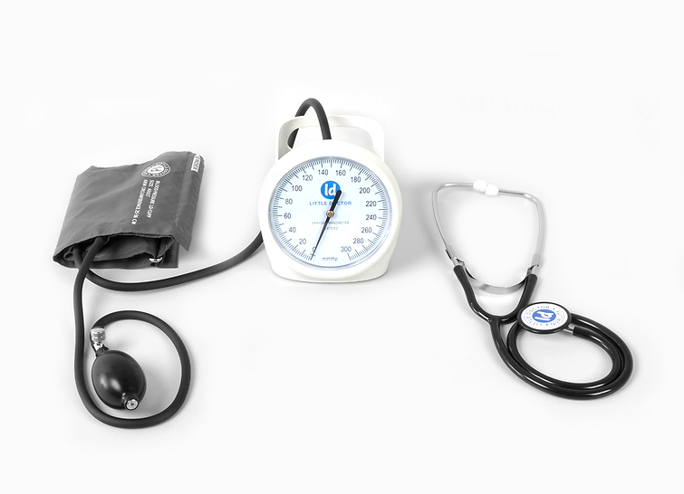 mechanical tonometer rating