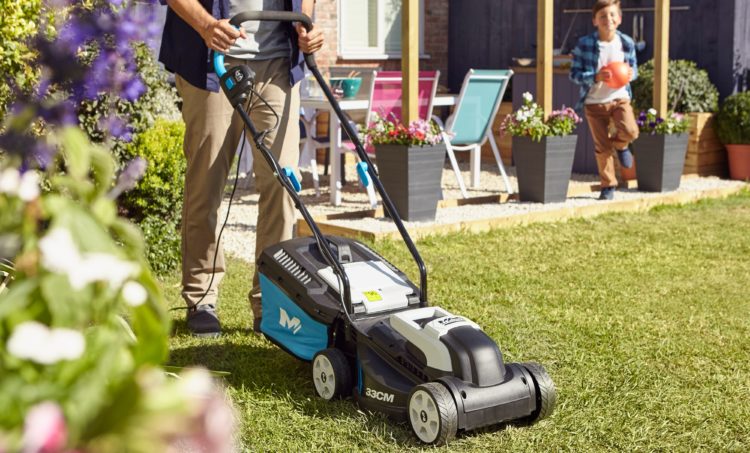 choose a lawn mower